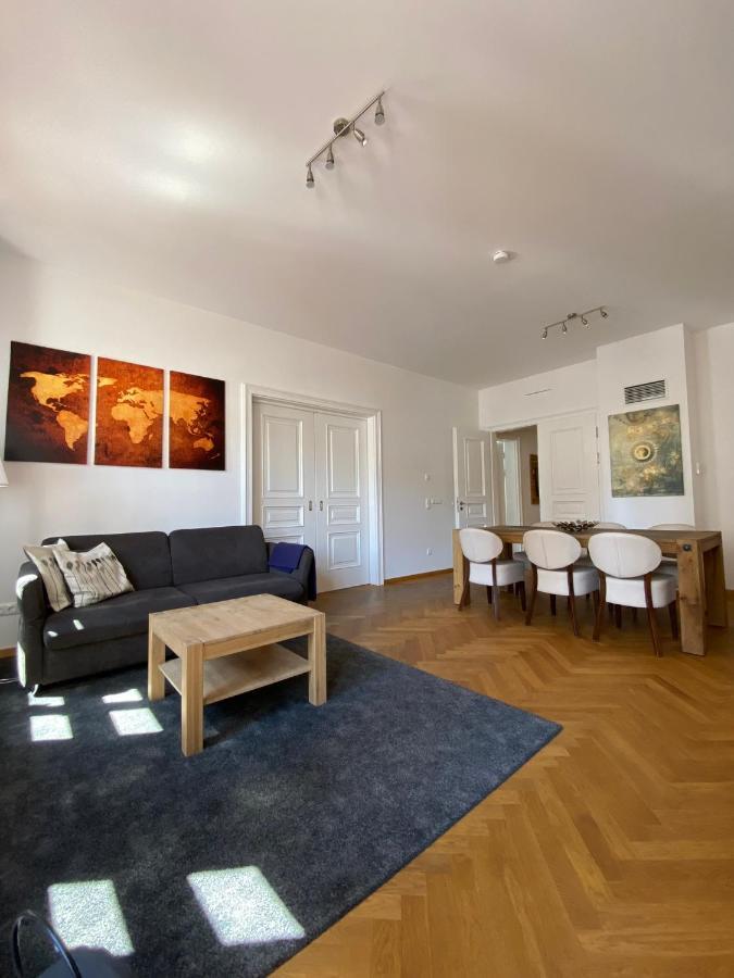 Grosszuegiges Apartment Mit Blick Zur Frauenkirche Dresden Exterior foto